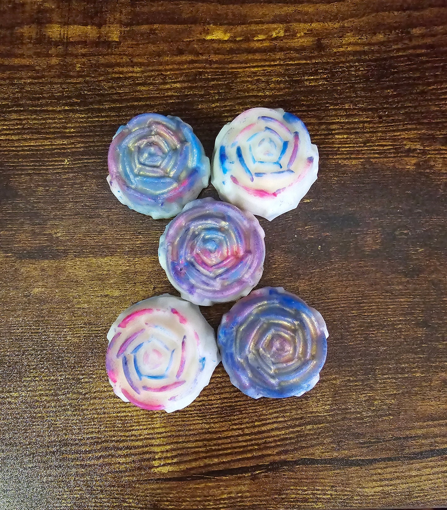 Watermelon - Premium handmade wax melts and candles from Memory Scents. - Just $8.50! Shop now at MemoryScents.net